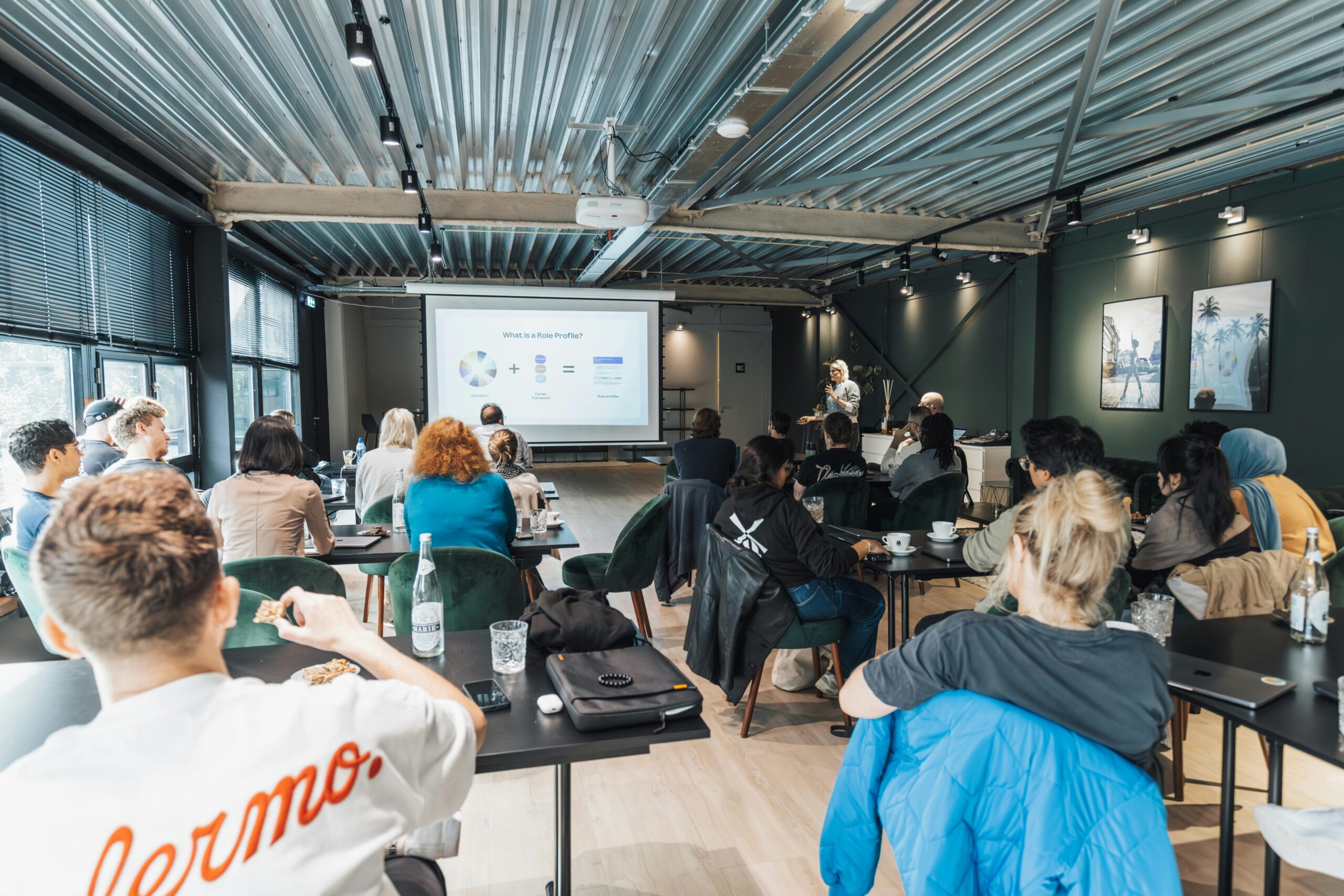 pexels-bertellifotografia-18999556